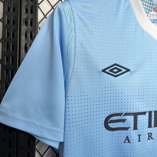 MANCHESTER CITY DOMICILE 2011/2012 – Image 4