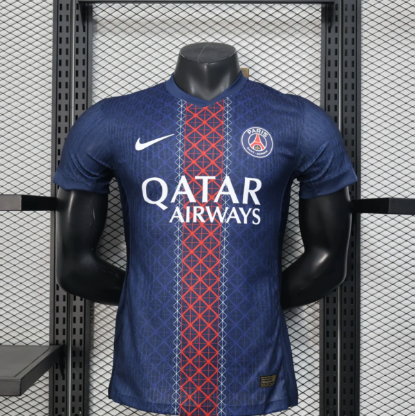 PARIS SAINT GERMAIN MAILLOT DOMICILE VERSION JOUEUR 25/26