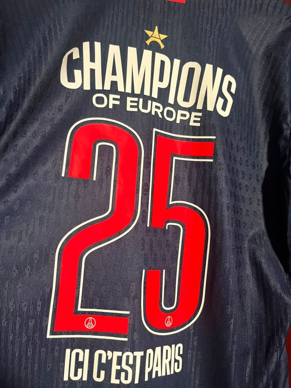 PARIS SG EDITION SPECIALE VAINQUEUR CHAMPIONS LEAGUE 2025 VERSION JOUEUR – Image 4