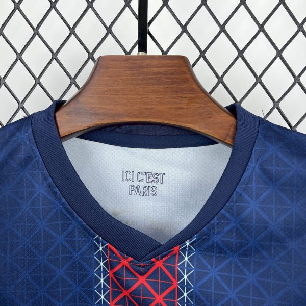 PARIS SAINT GERMAIN DOMICILE 25/26 KIT ENFANTS – Image 2