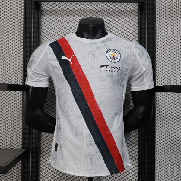 MANCHESTER CITY EXTERIEUR SPECIAL CDM DES CLUBS VERSION JOUEUR 25/26