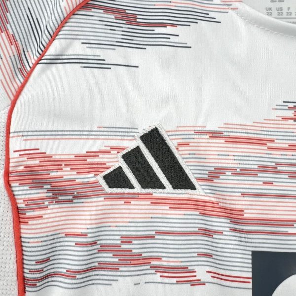 BAYERN MUNICH EXTERIEUR KIT ENFANT 25/26 – Image 3