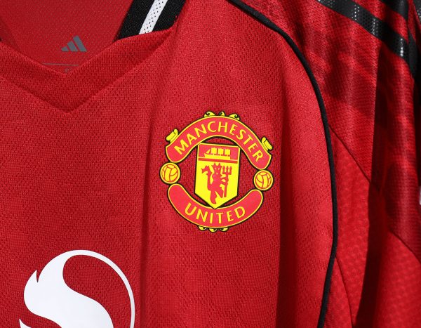 MANCHESTER UNITED DOMICILE 25/26 MANCHE LONGUE VERSION JOUEUR – Image 3