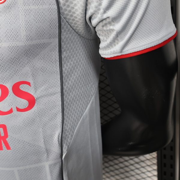 LYON TROISIEME MAILLOT VERSION JOUEUR 25/26 – Image 2